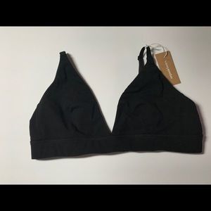 NWT Organic basics triangle bra black XL